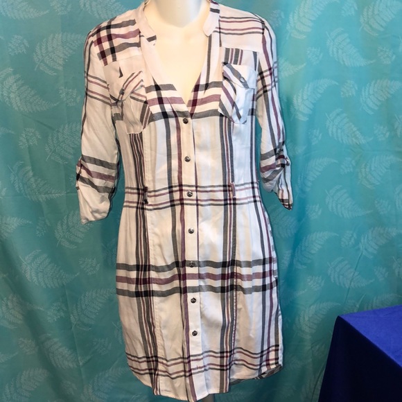 Guess Dresses & Skirts - Guess